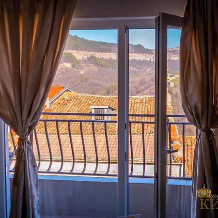 Hotel Kiev Veliko Turnovo Bagian luar foto