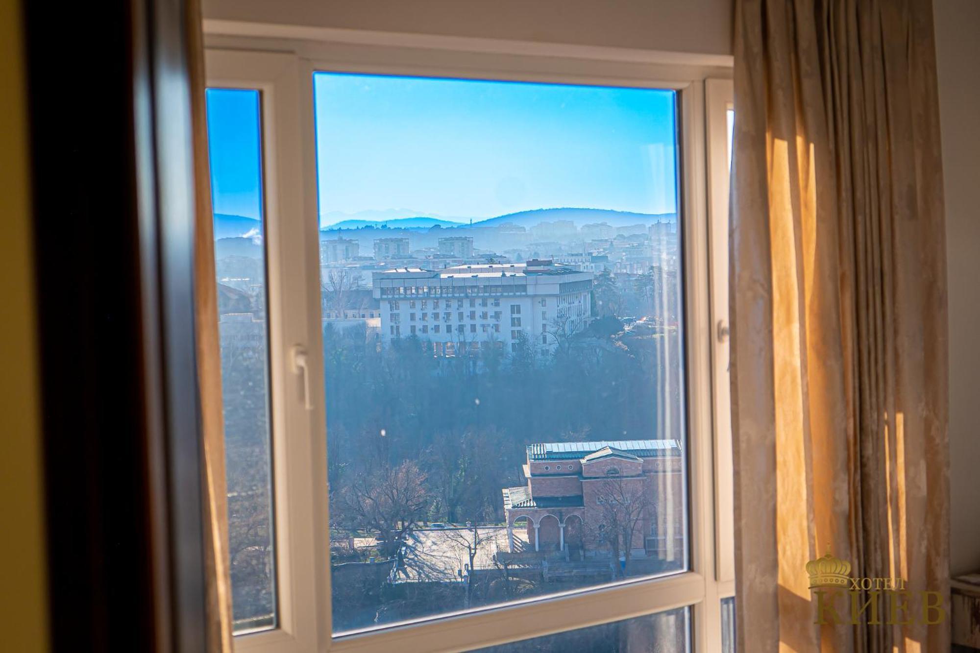 Hotel Kiev Veliko Turnovo Bagian luar foto